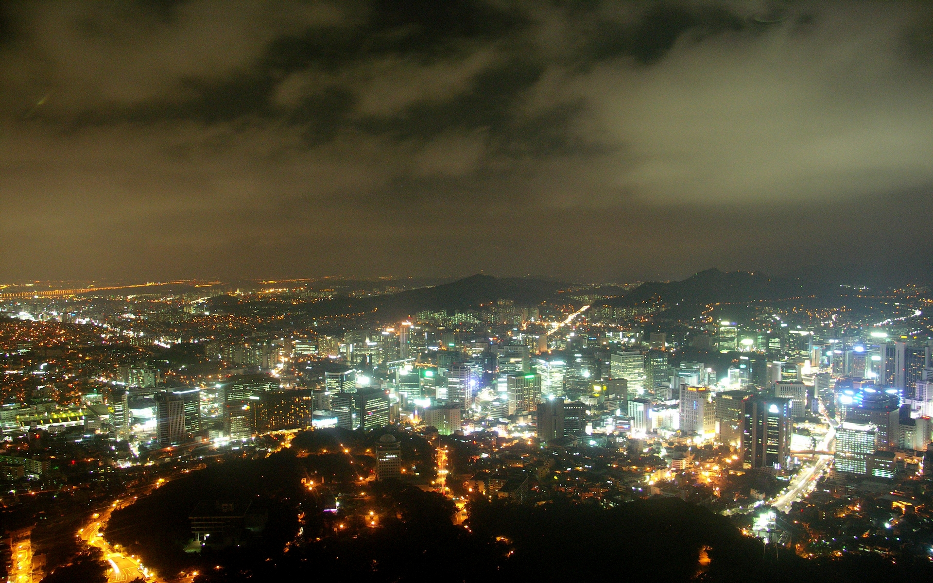 architektura - budynkinowoczesne - tapety_cywilizacja_Images from Seoul Tower1